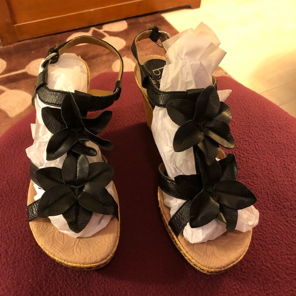 b.o.c. Born Concept sandals - Picture 2 of 8